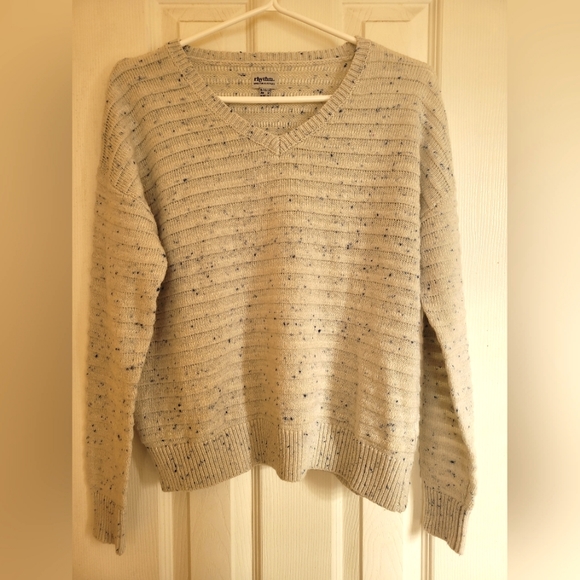 Women's Rhythm Ribbed V-Neck Sweater - Picture 1 of 6